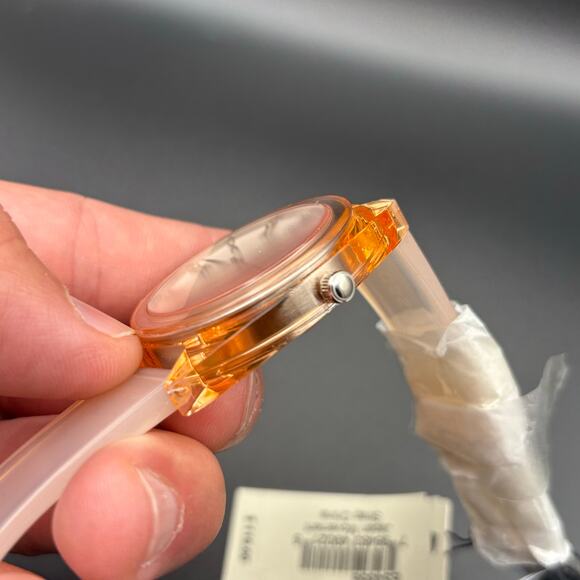 Fossil Womens ES4856 Jude 38mm Peach Silicone Three Hand Quartz Watch NIBWT - Picture 9 of 14